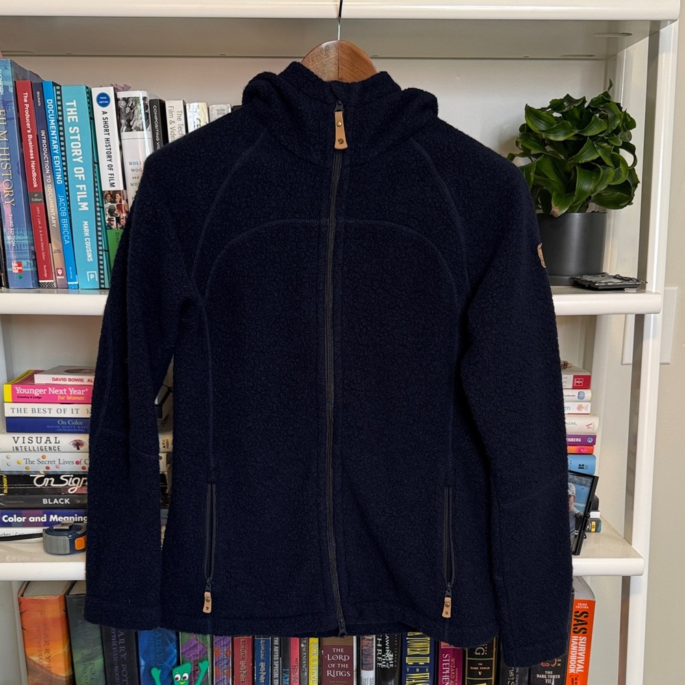 Fjallraven Women's Navy Fleece Jacket